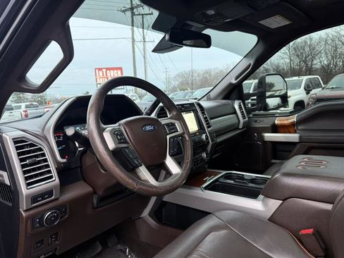 Used 2017 Ford F250 King Ranch w/ King Ranch Ultimate Package image 34
