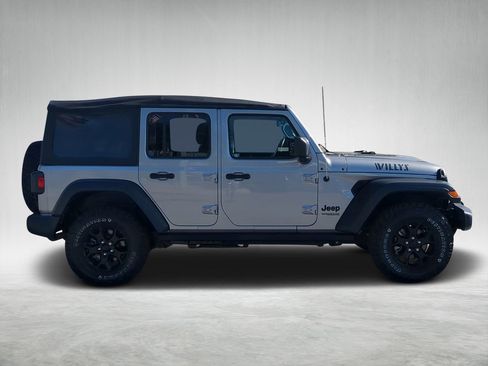Used 2021 Jeep Wrangler Unlimited Sport image 2