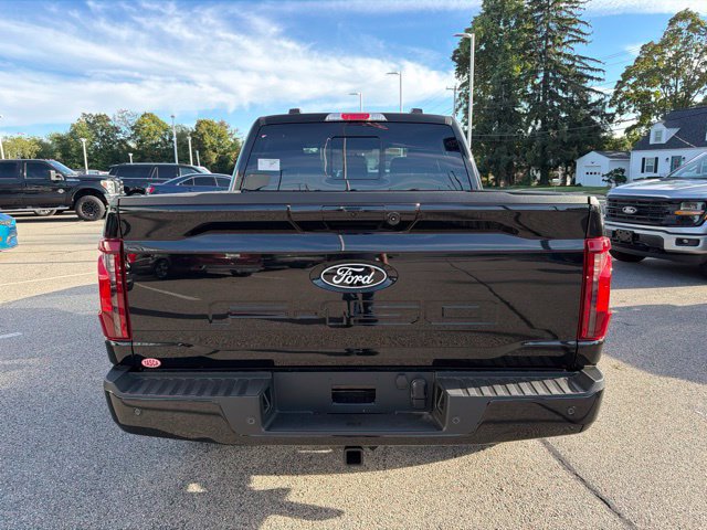 New 2026 Ford F150 XLT w/ Equipment Group 302A MID AWD/4WD image 4