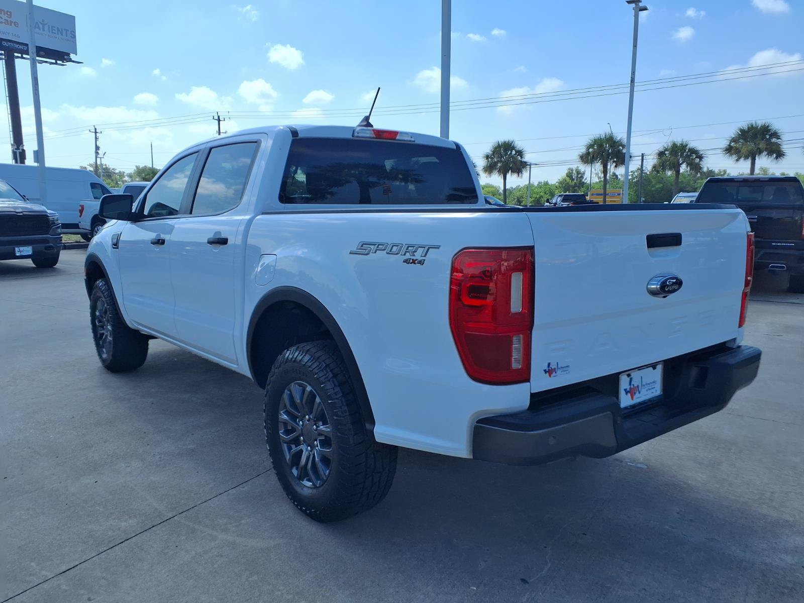 Used 2023 Ford Ranger XLT w/ Equipment Group 301A Mid AWD/4WD image 8