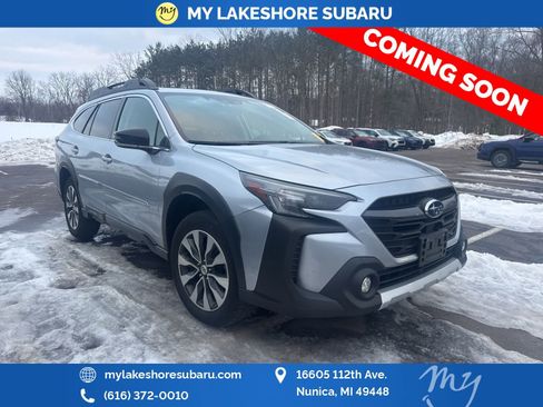 Used 2023 Subaru Outback Limited image 1