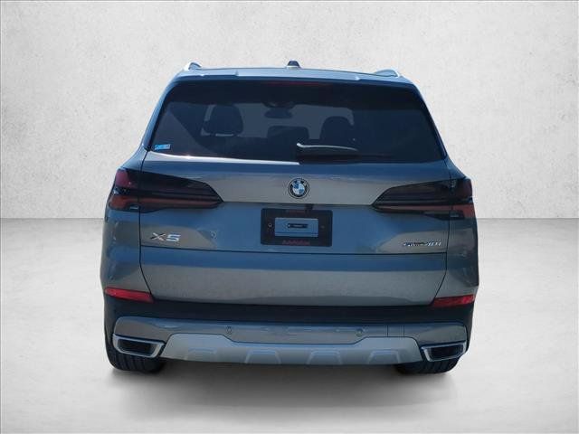 New 2026 BMW X5 sDrive40i w/ Premium Package RWD image 8