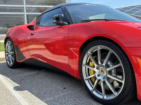 Used 2020 Lotus Evora RWD image 15