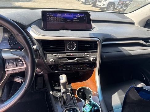 Used 2019 Lexus RX 350 AWD image 11
