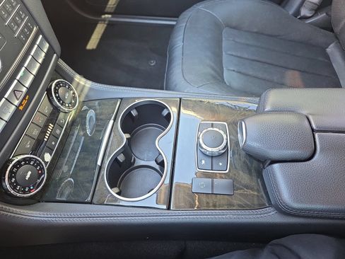 Used 2016 Mercedes-Benz CLS 400 image 25