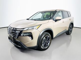 Used 2025 Nissan Rogue SV AWD/4WD video 3