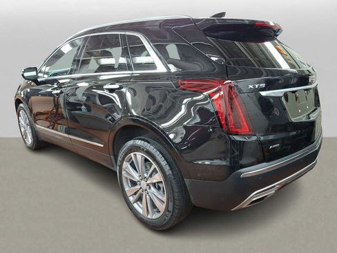 Used 2024 Cadillac XT5 Premium Luxury w/ Technology Package AWD/4WD image 5