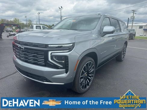 New 2026 Chevrolet Suburban High Country AWD/4WD image 1