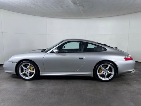 Used 2003 Porsche 911 Carrera RWD image 2