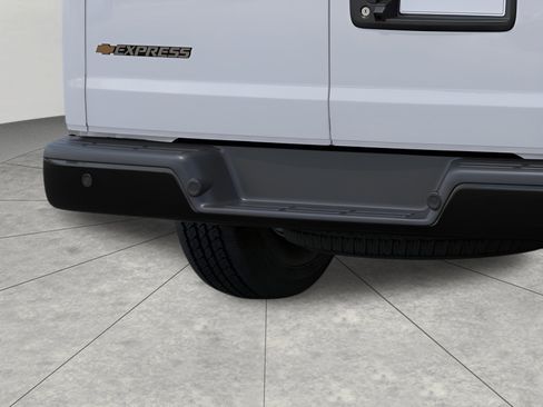 New 2026 Chevrolet Express 2500 RWD image 14