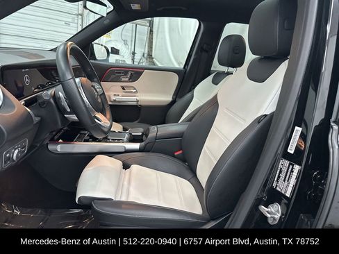 Used 2022 Mercedes-Benz GLB 250 4MATIC w/ AMG Line image 21