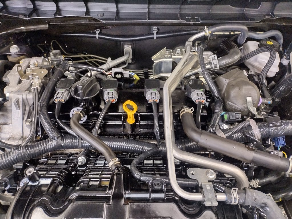 Used 2025 Nissan Altima 2.5 SV FWD image 7