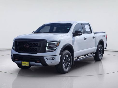 Used 2024 Nissan Titan PRO-4X w/ Pro-4x Convenience Package AWD/4WD image 1