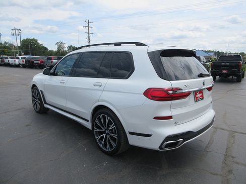 Used 2019 BMW X7 xDrive50i w/ Dynamic Handling Package AWD/4WD image 10