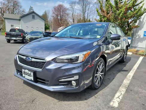 Used 2017 Subaru Impreza 2.0i Limited image 8