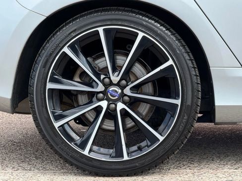 Used 2017 Volvo S60 T5 Dynamic w/ Vision Package image 26