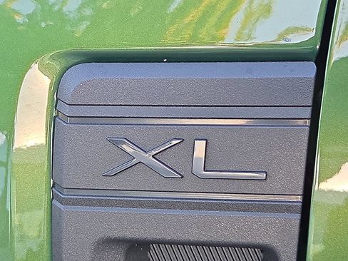 Certified 2025 Ford Maverick XL FWD image 9
