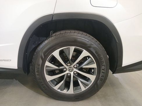 Used 2021 Lexus RX 450h AWD w/ Premium Package image 18