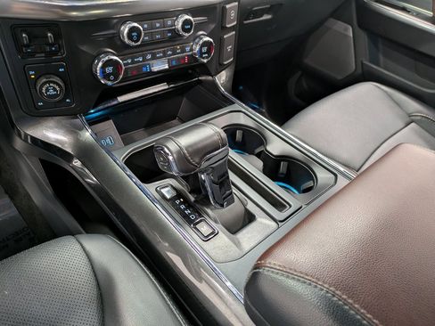 Used 2021 Ford F150 Lariat image 14