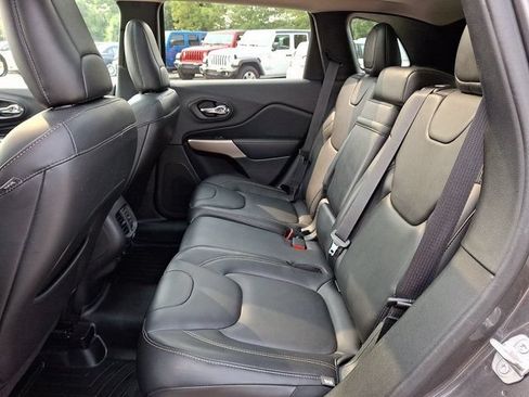 Certified 2018 Jeep Cherokee Limited AWD/4WD image 13