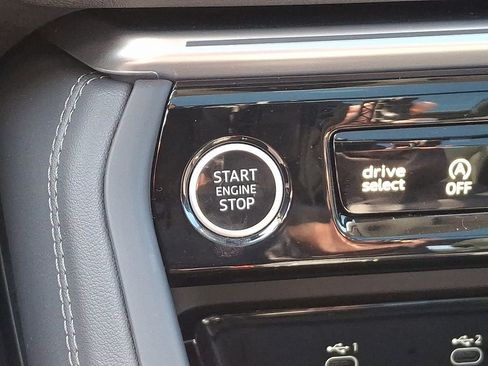 Certified 2025 Audi Q5 Premium Plus AWD/4WD image 24