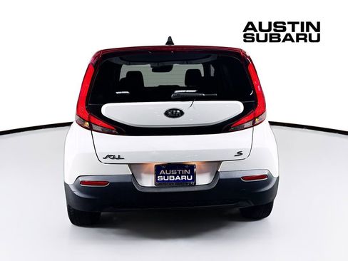 Used 2021 Kia Soul S image 6