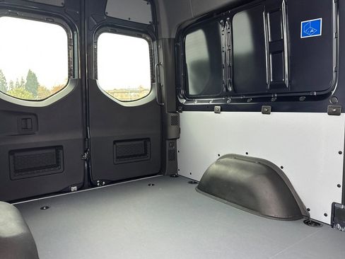 New 2026 Mercedes-Benz Sprinter 2500 image 15