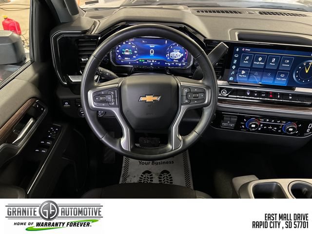 Used 2025 Chevrolet Silverado 2500 LT w/ Convenience Package AWD/4WD image 14