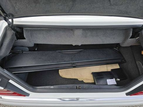 Used 1995 Mercedes-Benz E 320 Convertible image 10