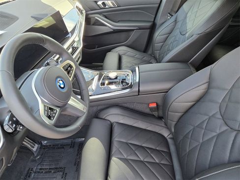 New 2026 BMW X5 xDrive50e w/ M Sport Package image 14