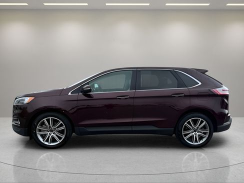 Certified 2024 Ford Edge Titanium w/ Equipment Group 301A AWD/4WD image 7