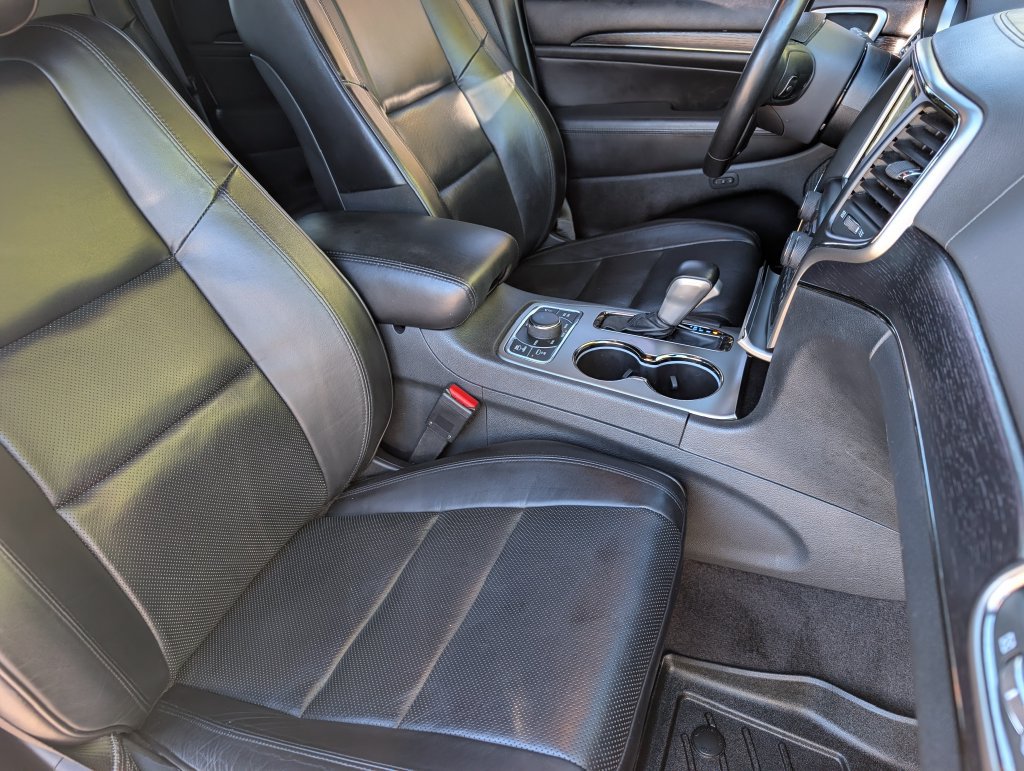 Used 2018 Jeep Grand Cherokee High Altitude AWD/4WD image 23