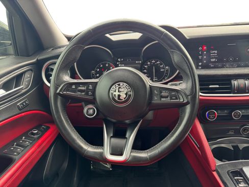 Used 2021 Alfa Romeo Stelvio Sprint w/ Nero Edizione RWD image 13
