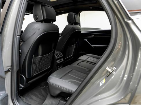 Used 2023 Audi Q5 2.0T Premium Plus image 41