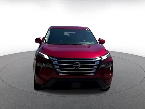 Used 2025 Nissan Rogue SV image 16