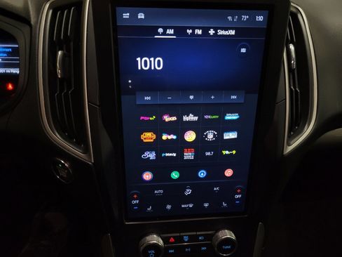 Used 2024 Ford Edge SEL image 25