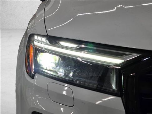 Certified 2025 Audi Q7 3.0T Premium Plus image 10