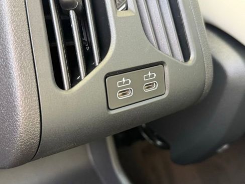 New 2026 BMW X1 xDrive28i w/ Technology Package image 19