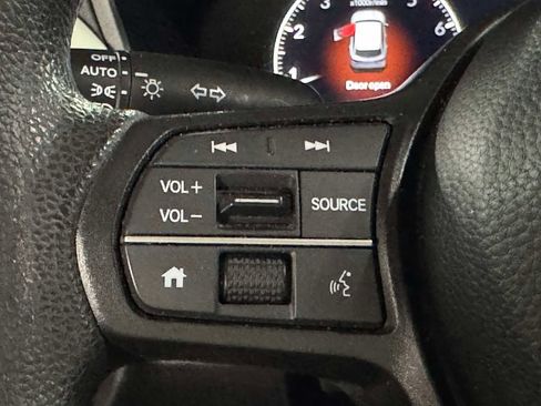 Certified 2024 Honda HR-V LX image 21