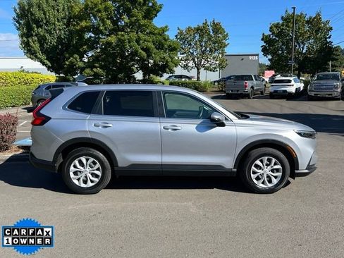Used 2025 Honda CR-V LX image 8