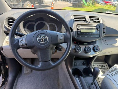Used 2012 Toyota RAV4 4WD w/ Value Pkg image 10