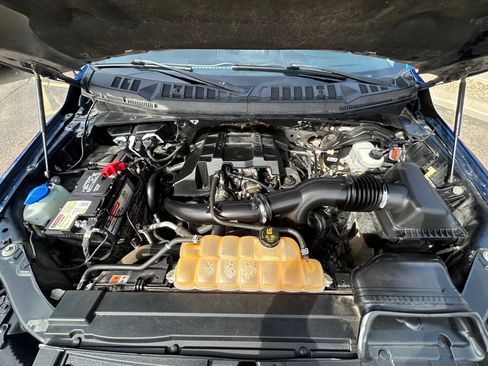 Used 2018 Ford F150 XL w/ Equipment Group 101A Mid AWD/4WD image 11
