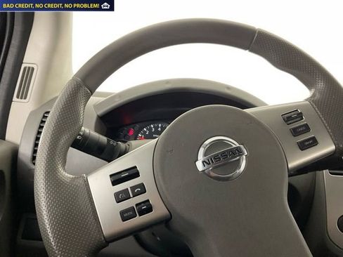 Used 2020 Nissan Frontier S image 20