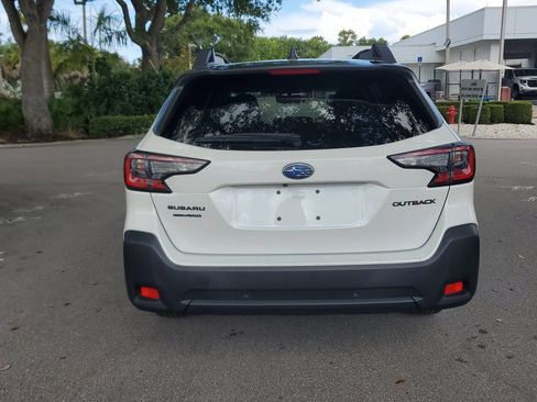 Used 2024 Subaru Outback Onyx Edition AWD/4WD image 4