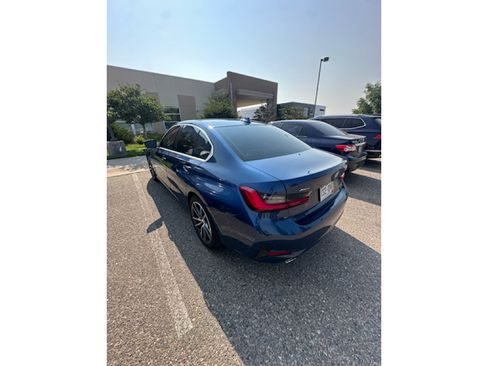 Used 2021 BMW 330e xDrive w/ Premium Package AWD/4WD image 2