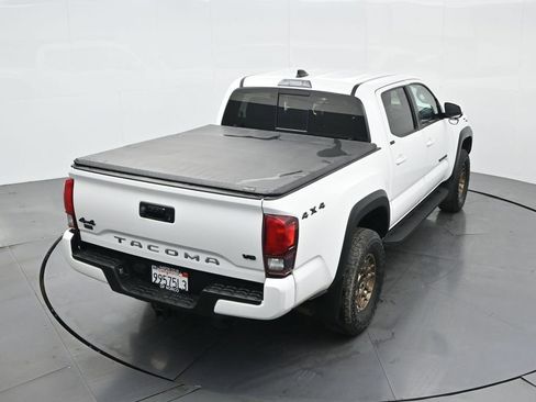 Used 2022 Toyota Tacoma SR image 53