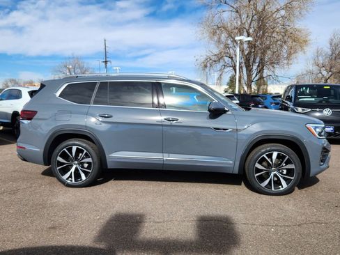 New 2026 Volkswagen Atlas SEL Premium R-Line AWD/4WD image 2