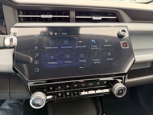 New 2027 Chevrolet Bolt RS FWD image 20