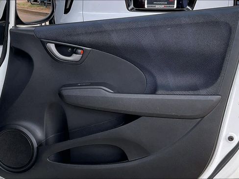 Used 2009 Honda Fit Sport image 21