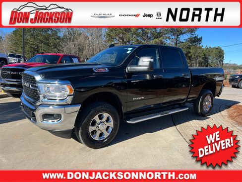 Used 2024 RAM 2500 Big Horn w/ Bed Utility Group image 1